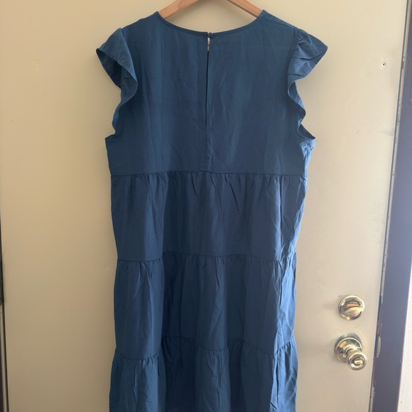 Elegant Blue Mini Dress - Picture 2 of 3